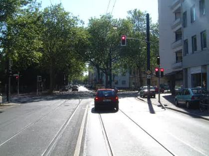  Bild: Kreuzung Talstr. / Bilker Allee / Weberstr. / Bachstr., Richtung SüdenSüdwesten 