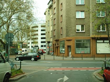  Bild: Kreuzung Lessingstr. / Ellerstr., Richtung Norden 