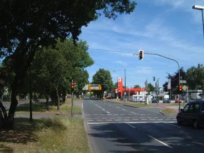  Bild: Kreuzung Fleher Str. / Südring, Richtung Osten 