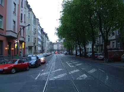  Bild: Kreuzung Esmarchstr. / Heeresbachstr., Richtung NordenNordosten 