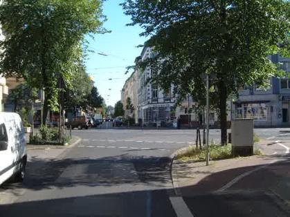  Bild: Kreuzung Pionierstr. / Herzogstr. / Hüttenstr., Richtung Süden 