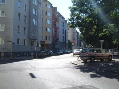  Bild: Kreuzung Fürstenplatz / Kirchfeldstr. / Remscheider Str., Richtung Westen 