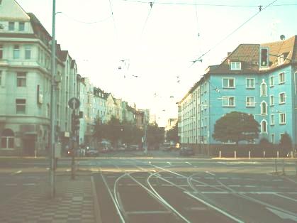  Bild: Kreuzung Himmelgeister Str. / Kopernikusstr. / Auf'm Hennekamp, Richtung Norden 