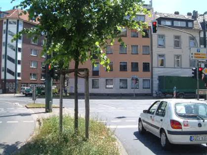  Bild: Kreuzung Neusser Str. / Ernst-Groß-Str. / Wilhelm-Tell-Str., Richtung Osten 